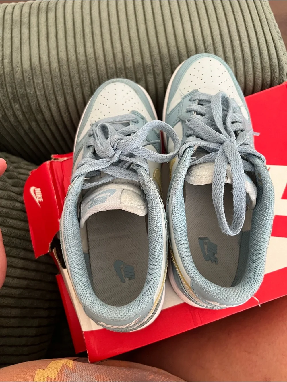 Nike Kids Dunks in Light Blue, White